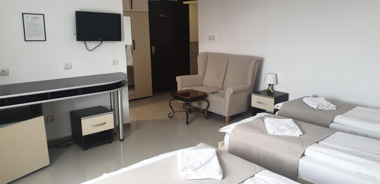 Hotel Top Central Bukarest Kültér fotó