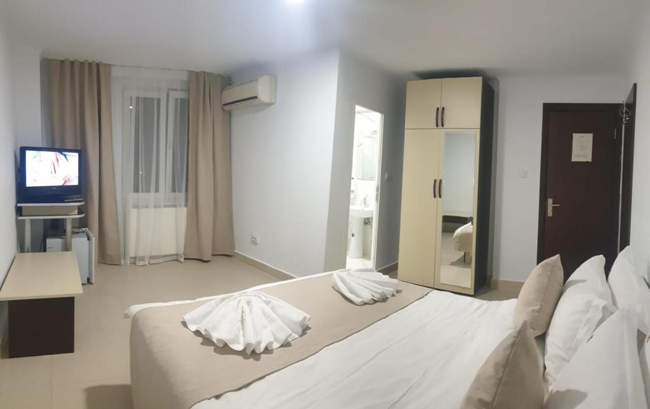 Hotel Top Central Bukarest Kültér fotó